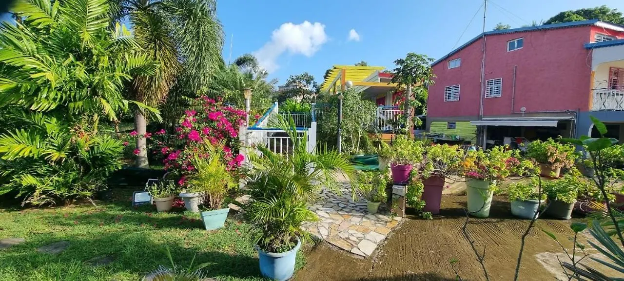 Homestay Villa Paradis Des Couleurs - Suite Rose Hollywood Sainte-Anne